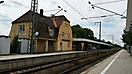 Bahnhof, Neuaubing-München - Seitlicher Blick mit Gleisen