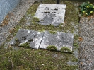 19-Ici reposent Anselme de Verac de la Maurine et Josephine Derlon, son épouse et Louise Boulanger veuve de Verac 1895-1970