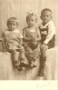 1926 - de tweelingen Hannelore en Georg met de grote broer - een jeugd in Duitsland tussen twee wereldoorlogen, 1926