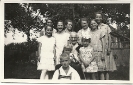 1929 - Familienfoto im Garten, Historische Fotographie -  Eine Jugend in Deutschland zwischen zwei Weltkriege, 1929